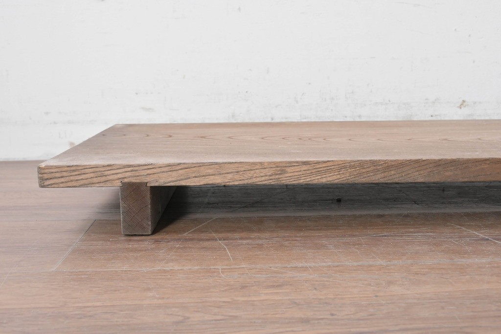 和製アンティーク　ダイナミックな木目が味わい深い欅(ケヤキ)材一枚板の裁ち板　(R-087438)