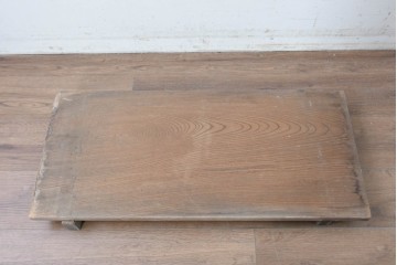 和製アンティーク　ダイナミックな木目が味わい深い欅(ケヤキ)材一枚板の裁ち板　(R-087439)