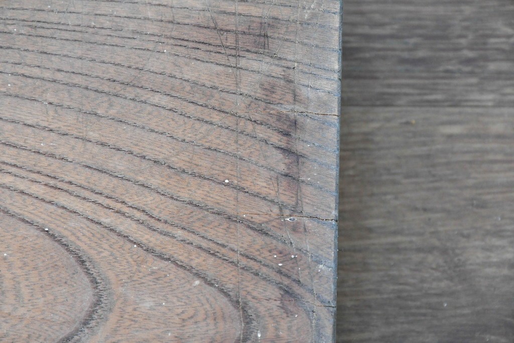 和製アンティーク　ダイナミックな木目が味わい深い欅(ケヤキ)材一枚板の裁ち板　(R-087439)