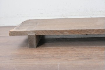 和製アンティーク　ダイナミックな木目が味わい深い欅(ケヤキ)材一枚板の裁ち板　(R-087439)