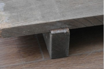 和製アンティーク　ダイナミックな木目が味わい深い欅(ケヤキ)材一枚板の裁ち板　(R-087439)