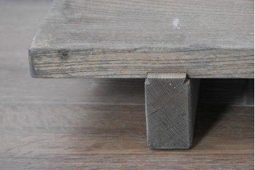 和製アンティーク　ダイナミックな木目が味わい深い欅(ケヤキ)材一枚板の裁ち板　(R-087439)