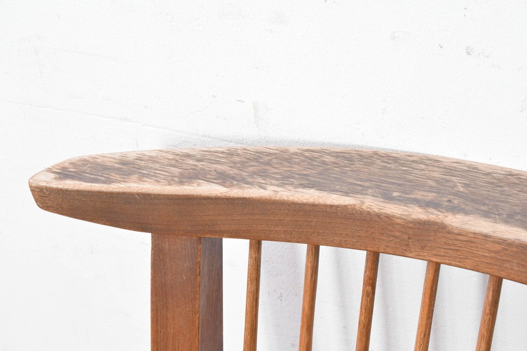 和製ヴィンテージ　名作　ジョージ・ナカシマ(George Nakashima)　ミングレン(MINGUREN)　洗練されたスポークバックデザインのコノイドチェア(CONOID CHAIR)　(R-087441)