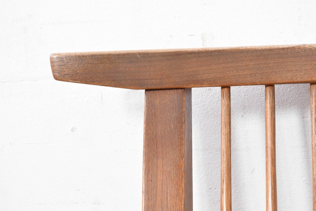 和製ヴィンテージ　名作　ジョージ・ナカシマ(George Nakashima)　ミングレン(MINGUREN)　洗練されたスポークバックデザインのコノイドチェア(CONOID CHAIR)　(R-087441)