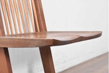 和製ヴィンテージ　名作　ジョージ・ナカシマ(George Nakashima)　ミングレン(MINGUREN)　洗練されたスポークバックデザインのコノイドチェア(CONOID CHAIR)　(R-087441)