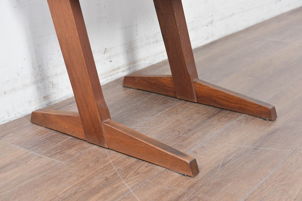 和製ヴィンテージ　名作　ジョージ・ナカシマ(George Nakashima)　ミングレン(MINGUREN)　洗練されたスポークバックデザインのコノイドチェア(CONOID CHAIR)　(R-087441)