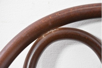 中古　秋田木工　背もたれの曲木細工がアクセントのカウンターチェア　(R-087442)