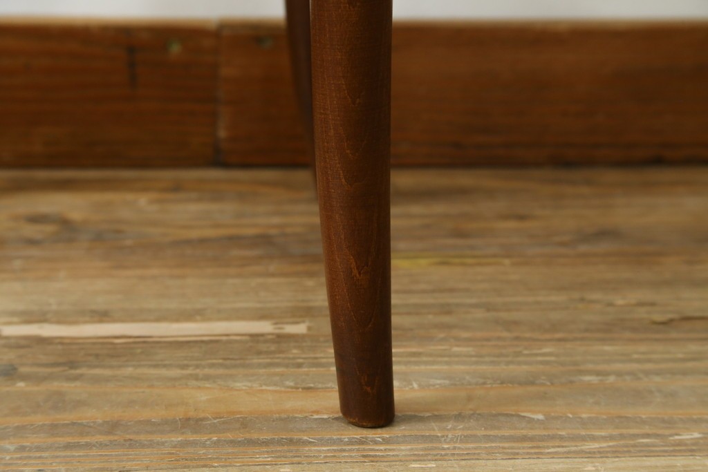 中古　秋田木工　背もたれの曲木細工がアクセントのカウンターチェア　(R-087442)