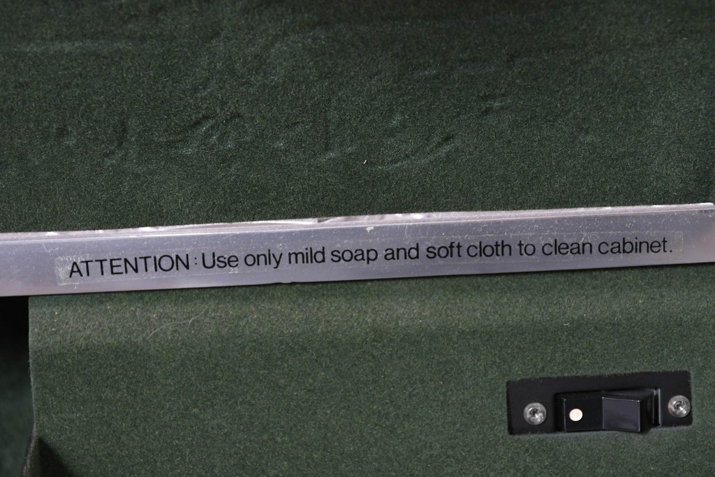 アメリカヴィンテージ　ブラジル製　NCR(ナショナル・キャッシュ・レジスター)社　Class 300復刻版　model 2114-1707　華やかなレリーフのクラシックレジスター(シルバー)　※通電確認済み　(R-087443)