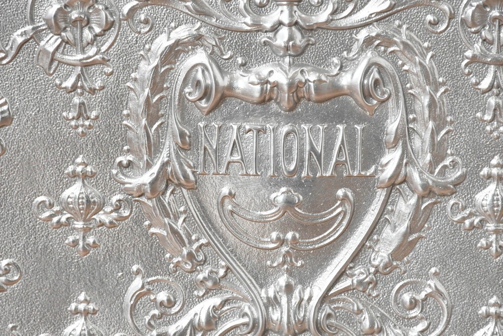 アメリカヴィンテージ　ブラジル製　NCR(ナショナル・キャッシュ・レジスター)社　Class 300復刻版　model 2114-1707　華やかなレリーフのクラシックレジスター(シルバー)　※通電確認済み　(R-087443)