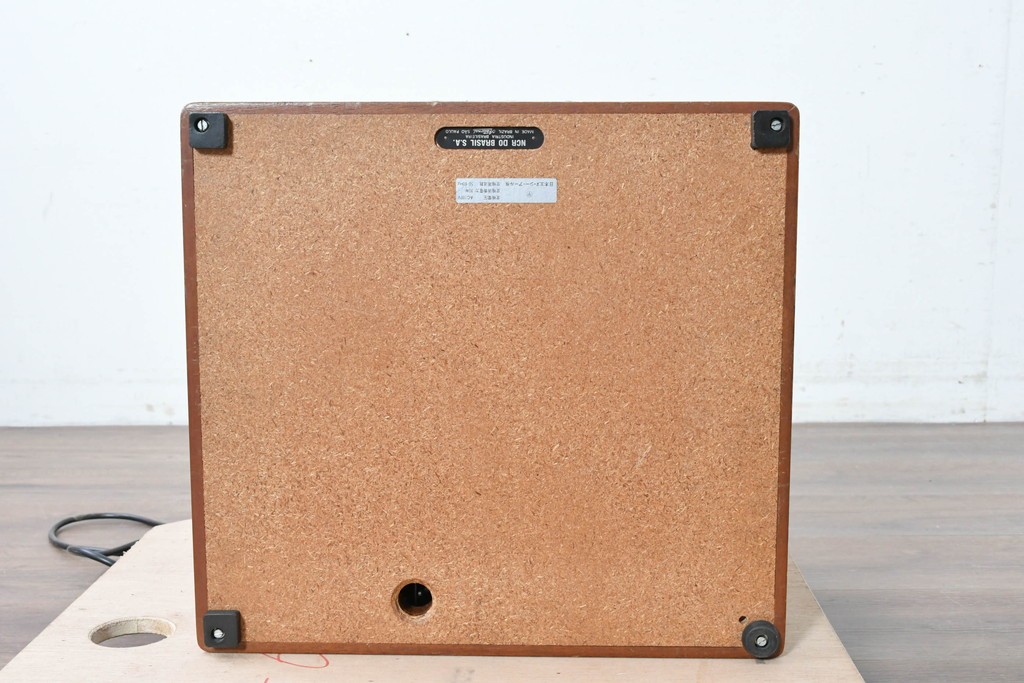 アメリカヴィンテージ　ブラジル製　NCR(ナショナル・キャッシュ・レジスター)社　Class 300復刻版　model 2114-1707　華やかなレリーフのクラシックレジスター(シルバー)　※通電確認済み　(R-087443)