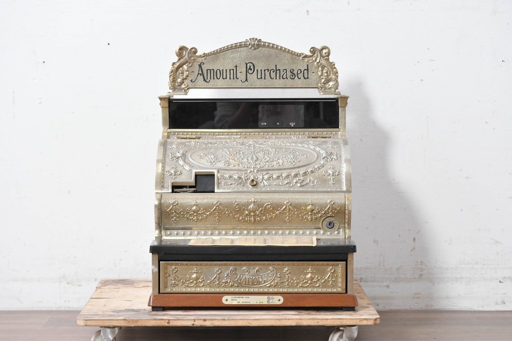 アメリカヴィンテージ　ブラジル製　NCR(ナショナル・キャッシュ・レジスター)社　Class 300復刻版　model 2114-1708　華やかなレリーフのクラシックレジスター(ゴールド)　※通電確認済み　(R-087444)