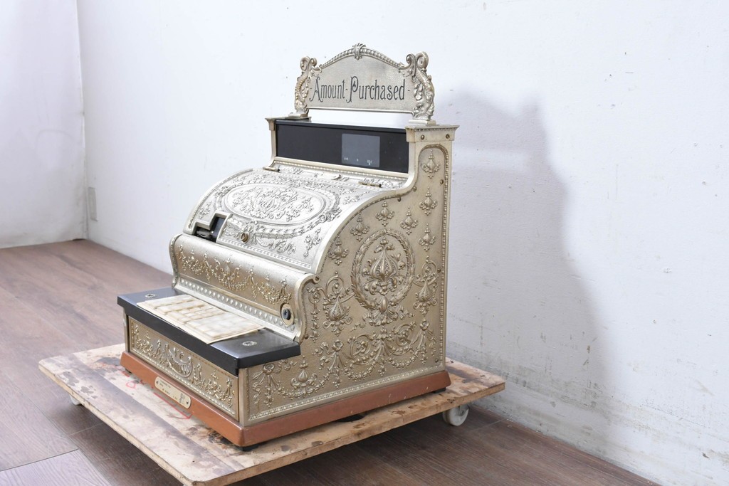 アメリカヴィンテージ　ブラジル製　NCR(ナショナル・キャッシュ・レジスター)社　Class 300復刻版　model 2114-1708　華やかなレリーフのクラシックレジスター(ゴールド)　※通電確認済み　(R-087444)