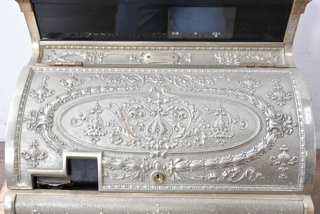 アメリカヴィンテージ　ブラジル製　NCR(ナショナル・キャッシュ・レジスター)社　Class 300復刻版　model 2114-1708　華やかなレリーフのクラシックレジスター(ゴールド)　※通電確認済み　(R-087444)