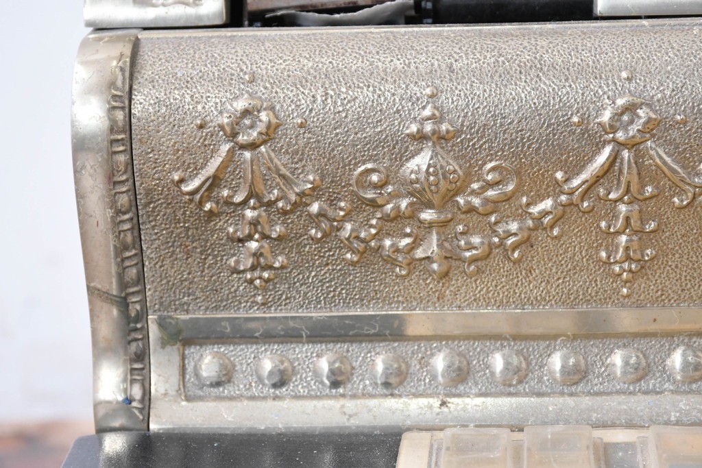 アメリカヴィンテージ　ブラジル製　NCR(ナショナル・キャッシュ・レジスター)社　Class 300復刻版　model 2114-1708　華やかなレリーフのクラシックレジスター(ゴールド)　※通電確認済み　(R-087444)