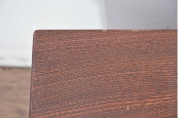 中古　美品　高級品!!　国産職人手作り(在銘「義」)　木目が美しい欅(ケヤキ)材の文机　(R-087445)