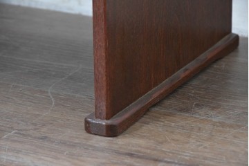 中古　美品　高級品!!　国産職人手作り(在銘「義」)　木目が美しい欅(ケヤキ)材の文机　(R-087445)