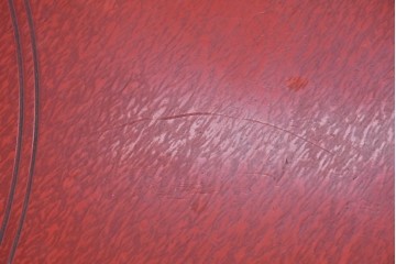 和製アンティーク　「福寿」　椿図の彫刻が可愛らしい朱塗りの円卓　(R-087447)