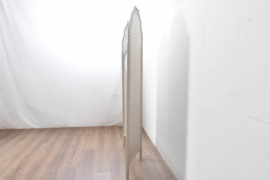 中古　美品　サラグレース(Sarah Grace)取り扱い　フランスCoquecigrues(コクシグル)社　トワルドジュイ柄が描かれたアンティーク調のパーテーション　定価約11万円　(R-087448)