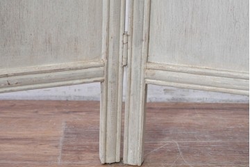 中古　美品　サラグレース(Sarah Grace)取り扱い　フランスCoquecigrues(コクシグル)社　トワルドジュイ柄が描かれたアンティーク調のパーテーション　定価約11万円　(R-087448)