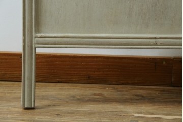 中古　美品　サラグレース(Sarah Grace)取り扱い　フランスCoquecigrues(コクシグル)社　トワルドジュイ柄が描かれたアンティーク調のパーテーション　定価約11万円　(R-087448)