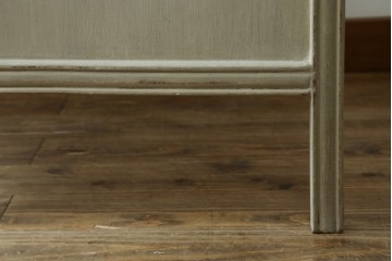 中古　美品　サラグレース(Sarah Grace)取り扱い　フランスCoquecigrues(コクシグル)社　トワルドジュイ柄が描かれたアンティーク調のパーテーション　定価約11万円　(R-087448)