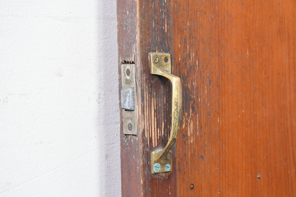 アンティーク建具　昭和初期　小窓付きのレトロな木製ドア1枚　(R-087450)