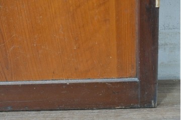 アンティーク建具　昭和初期　小窓付きのレトロな木製ドア1枚　(R-087450)