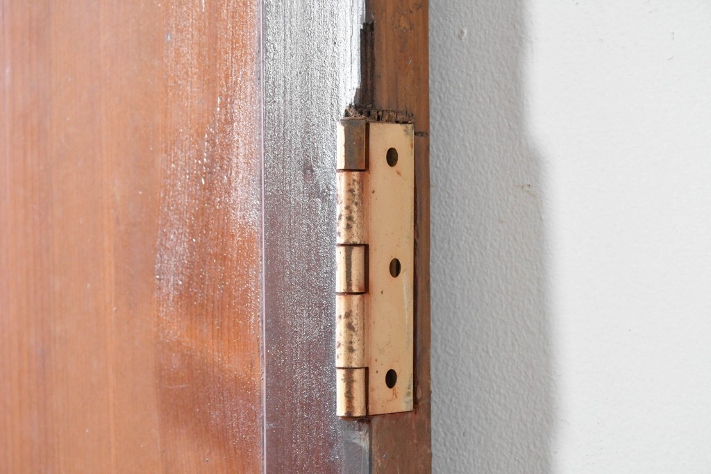 アンティーク建具　昭和初期　小窓付きのレトロな木製ドア1枚　(R-087450)