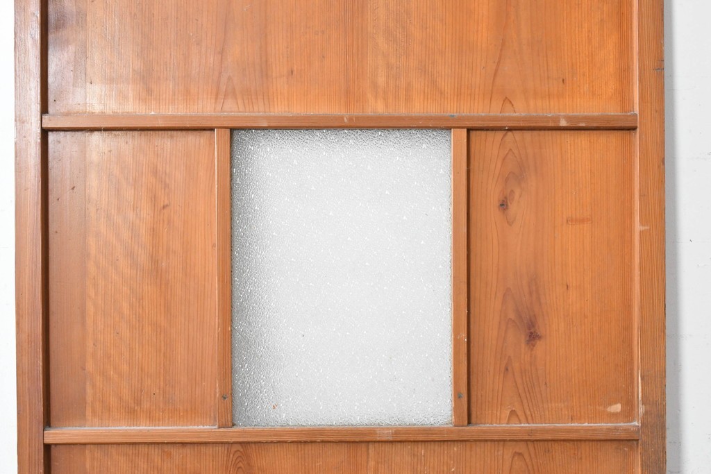 アンティーク建具　昭和初期　小窓付きのレトロな木製ドア1枚　(R-087450)