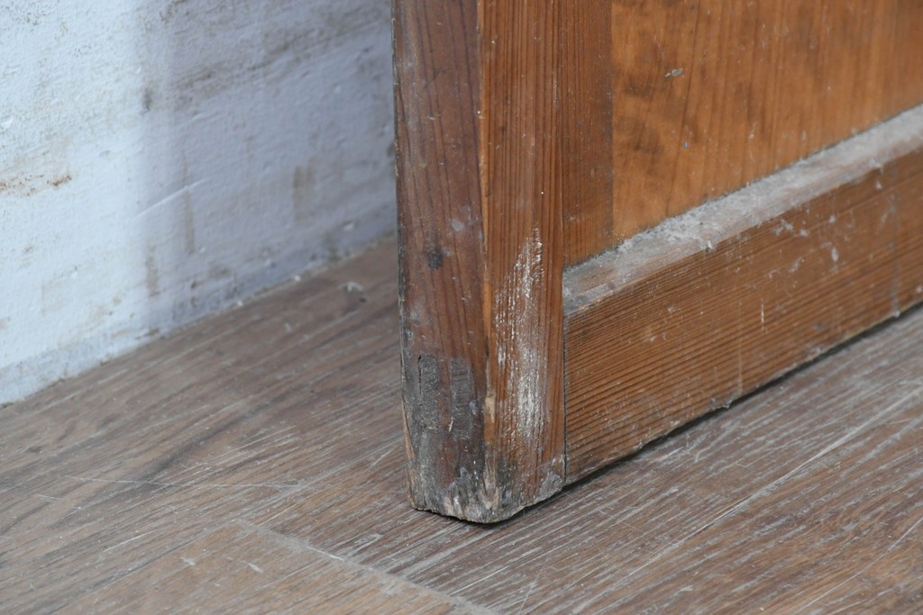 アンティーク建具　昭和初期　小窓付きのレトロな木製ドア1枚　(R-087450)