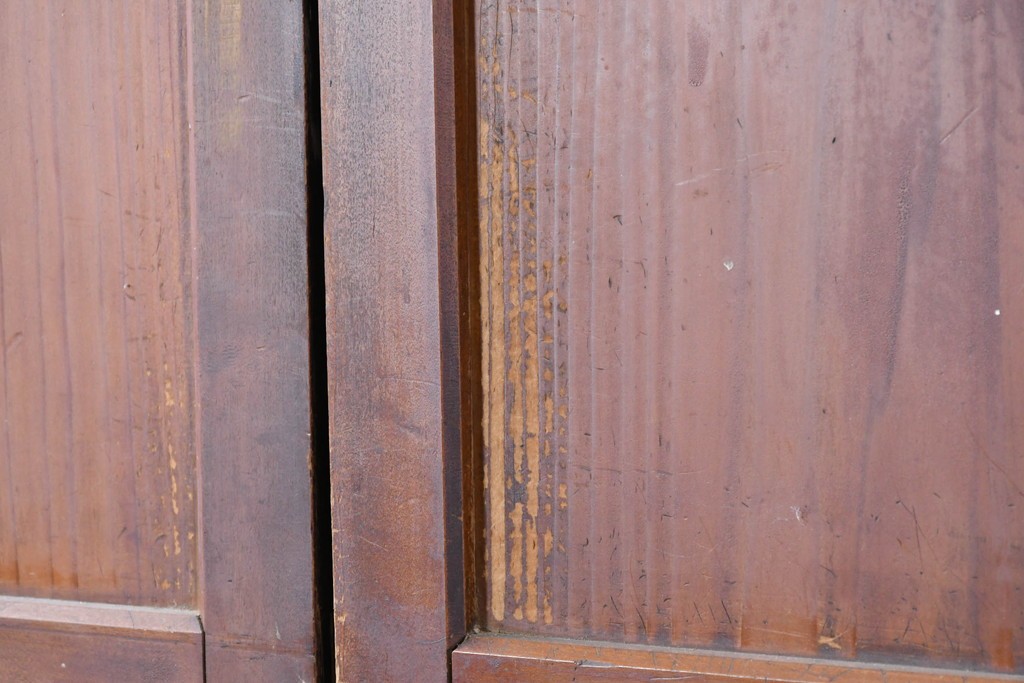 アンティーク建具　大正から昭和初期　落ち着いた木色とすりガラスが古民家風の空間に馴染む板戸4枚セット　(R-087451)