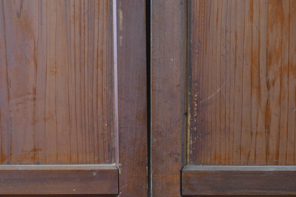 アンティーク建具　大正から昭和初期　落ち着いた木色とすりガラスが古民家風の空間に馴染む板戸4枚セット　(R-087451)