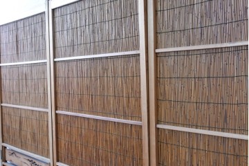 ヴィンテージ建具　昭和中期　透かし彫刻が目を引く夏戸3枚セット　(R-087453)