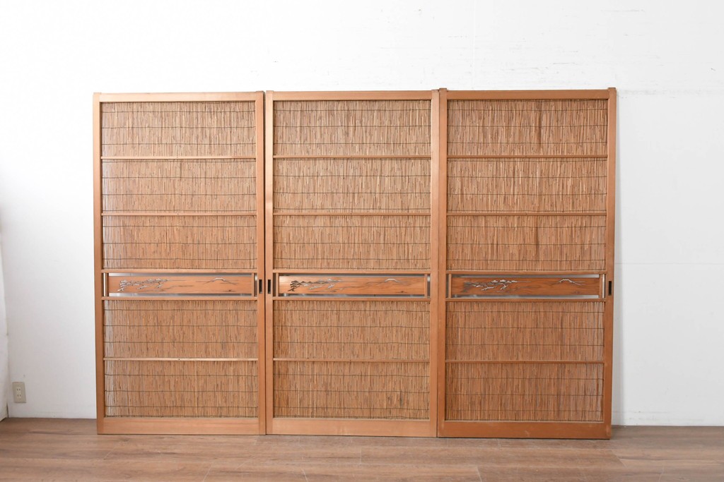 ヴィンテージ建具　昭和中期　透かし彫刻が目を引く夏戸3枚セット　(R-087453)