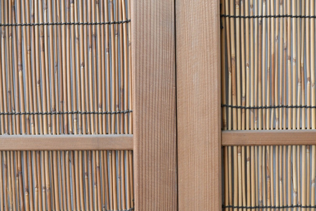 ヴィンテージ建具　昭和中期　透かし彫刻が目を引く夏戸3枚セット　(R-087454)