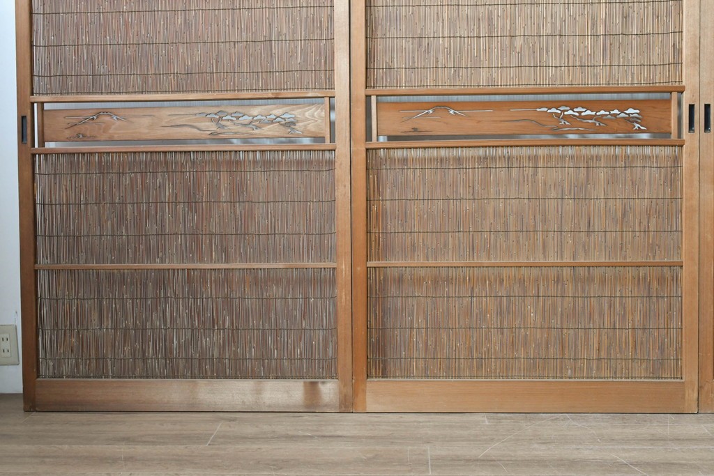 ヴィンテージ建具　昭和中期　透かし彫刻が目を引く夏戸4枚セット　(R-087455)