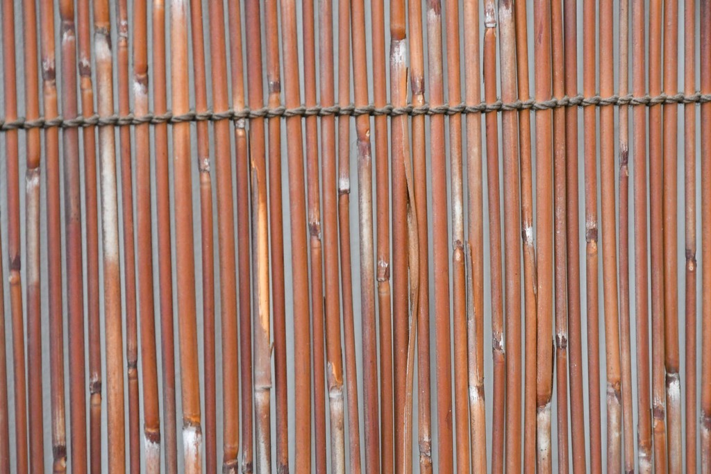 ヴィンテージ建具　昭和中期　透かし彫刻が目を引く夏戸4枚セット　(R-087455)