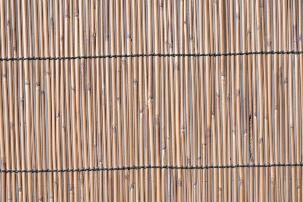 ヴィンテージ建具　昭和中期　透かし彫刻が目を引く夏戸4枚セット　(R-087455)