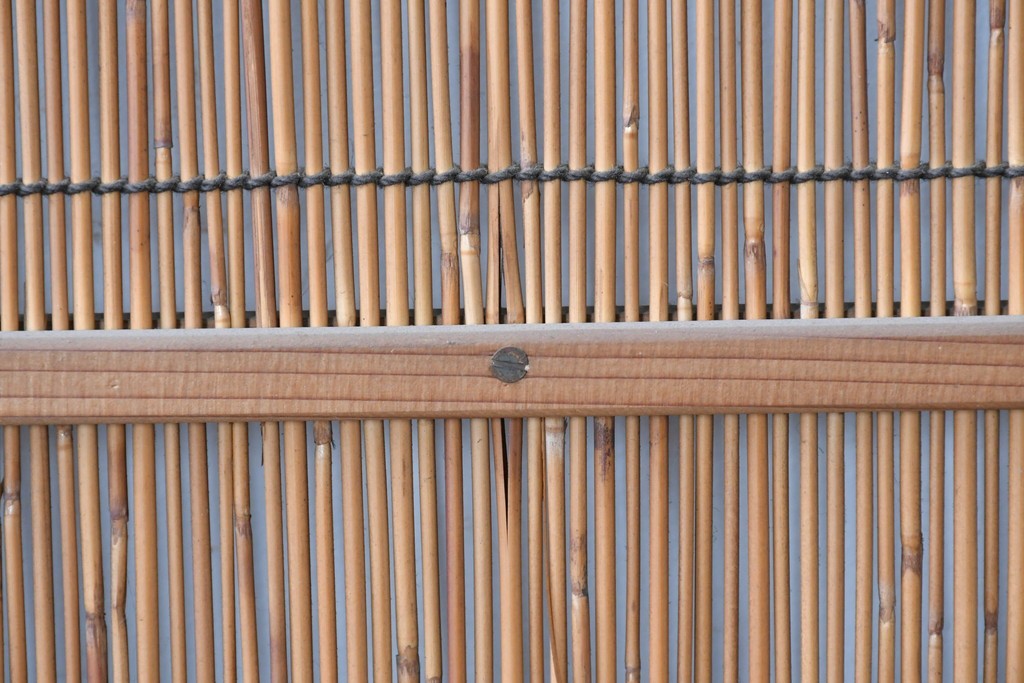 ヴィンテージ建具　昭和中期　透かし彫刻が目を引く夏戸4枚セット　(R-087455)