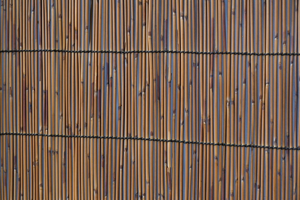 ヴィンテージ建具　昭和中期　透かし彫刻が目を引く夏戸4枚セット　(R-087455)