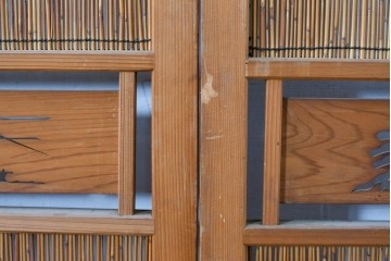 ヴィンテージ建具　昭和中期　透かし彫刻が目を引く夏戸4枚セット　(R-087455)