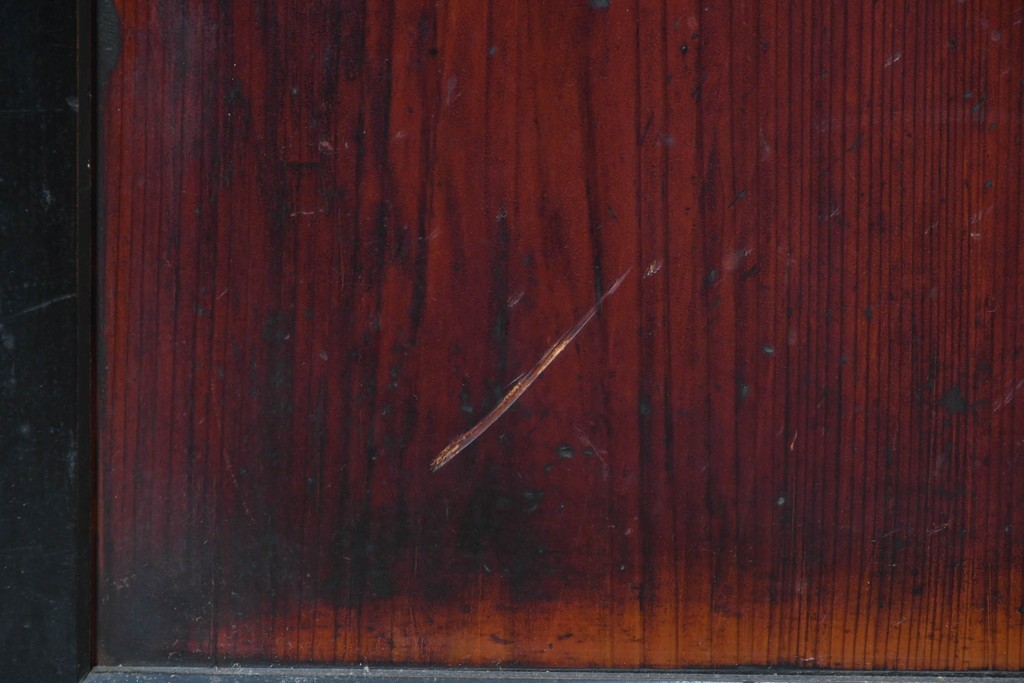 アンティーク建具　明治から大正期　すすけた風合いが魅力の格子帯戸4枚セット　(R-087457)