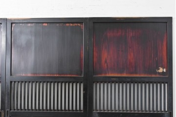 アンティーク建具　明治から大正期　すすけた風合いが魅力の格子帯戸4枚セット　(R-087457)
