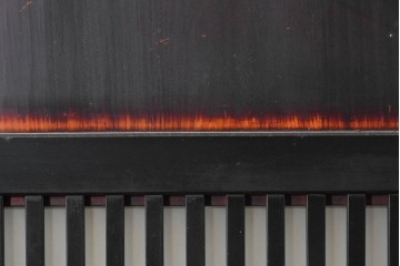 アンティーク建具　明治から大正期　すすけた風合いが魅力の格子帯戸4枚セット　(R-087457)