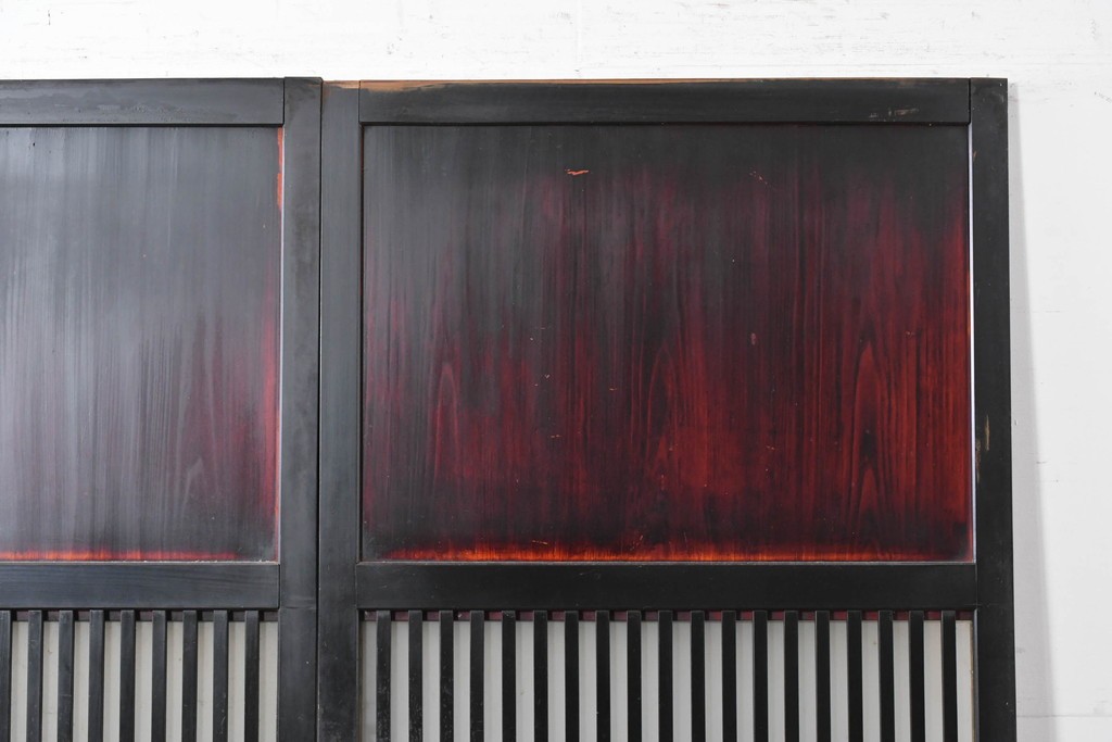 アンティーク建具　明治から大正期　すすけた風合いが魅力の格子帯戸3枚セット　(R-087458)