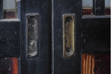 アンティーク建具　明治から大正期　すすけた風合いが魅力の格子帯戸3枚セット　(R-087458)