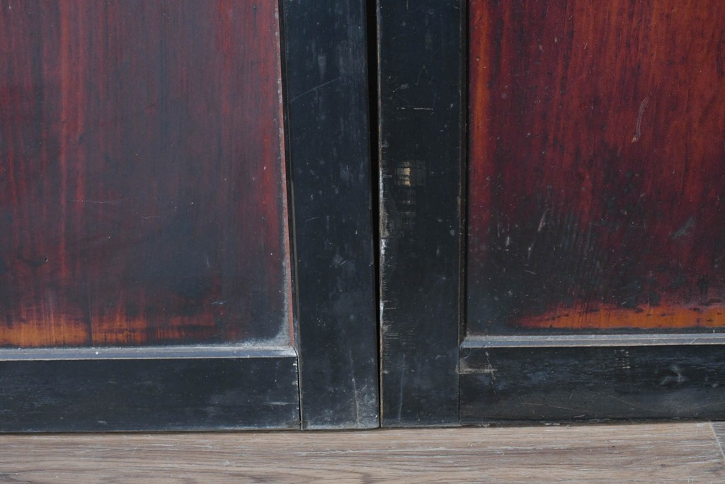 アンティーク建具　明治から大正期　すすけた風合いが魅力の格子帯戸3枚セット　(R-087458)