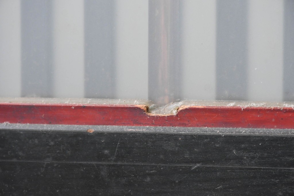 アンティーク建具　明治から大正期　すすけた風合いが魅力の格子帯戸3枚セット　(R-087458)