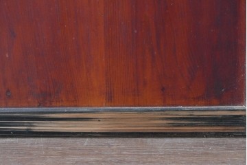 アンティーク建具　明治から大正期　すすけた風合いが魅力の格子帯戸3枚セット　(R-087458)